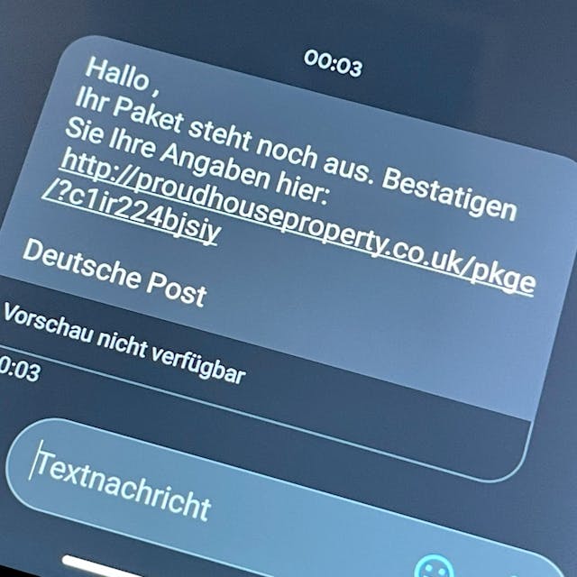Spam-SMS mit Link über ein angebliches Paket der Deutschen Post.
