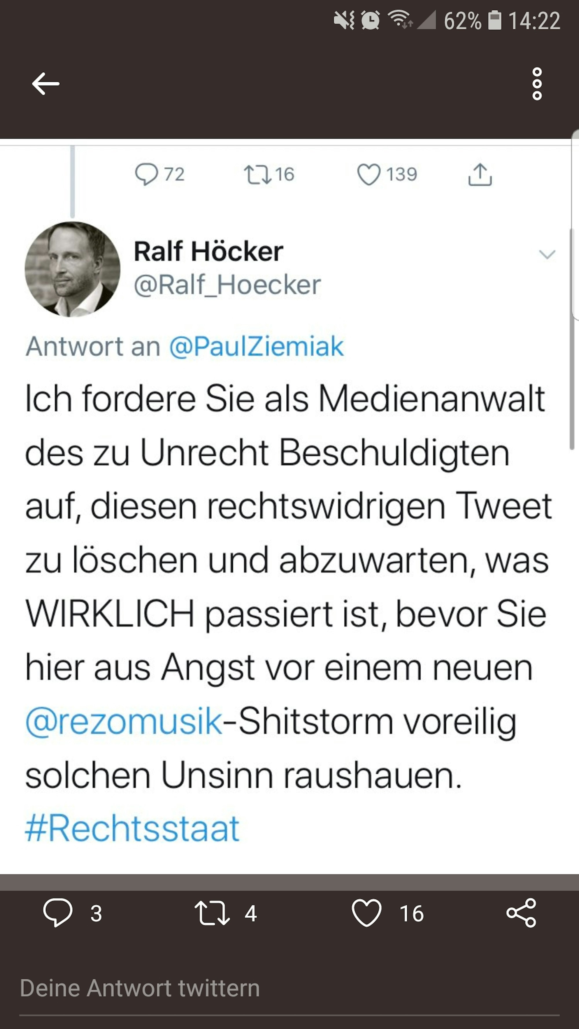 Tweet von Anwalt Ralf Höcker
