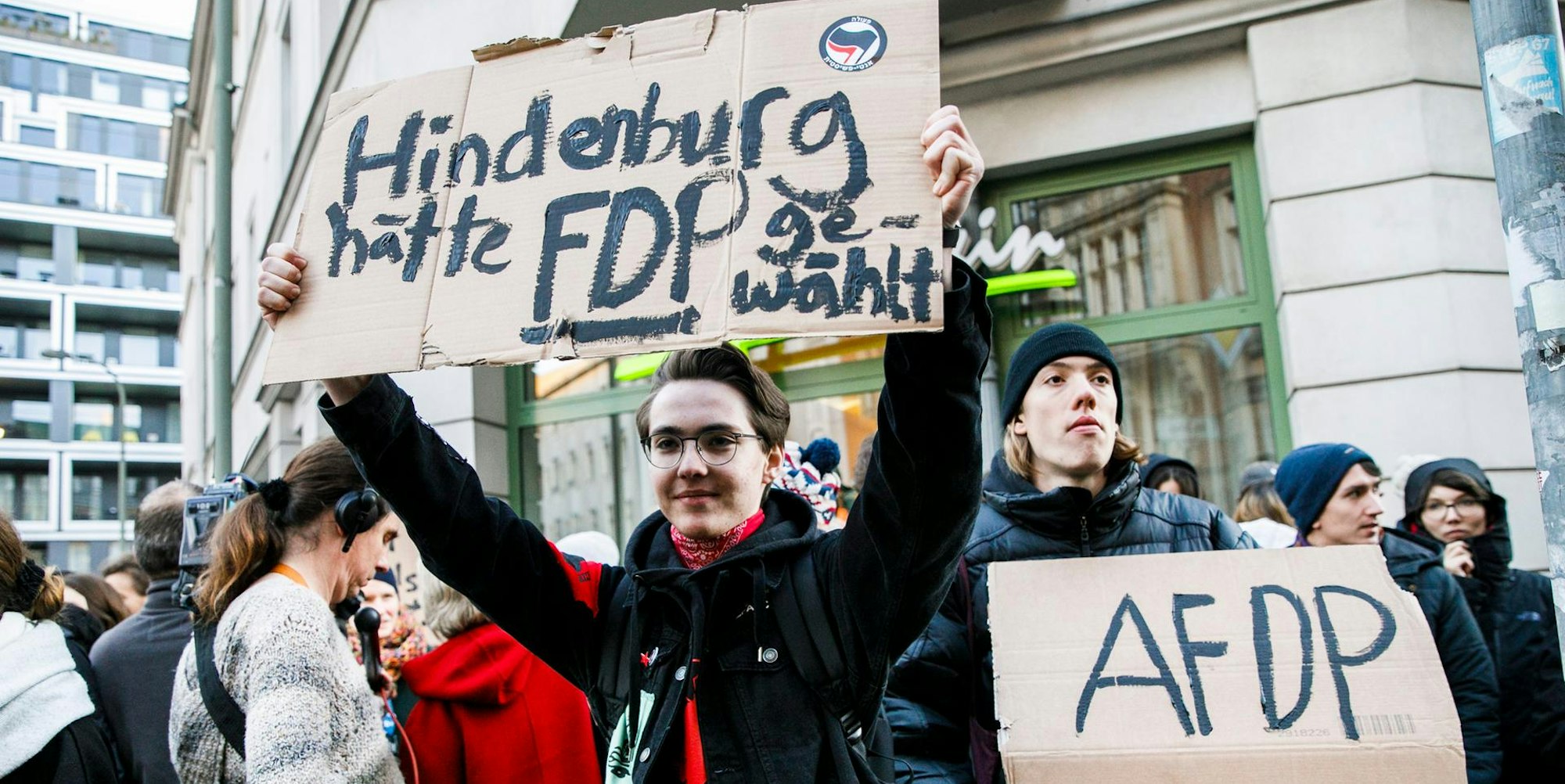 Demo gegen Kemmerich-Wahl