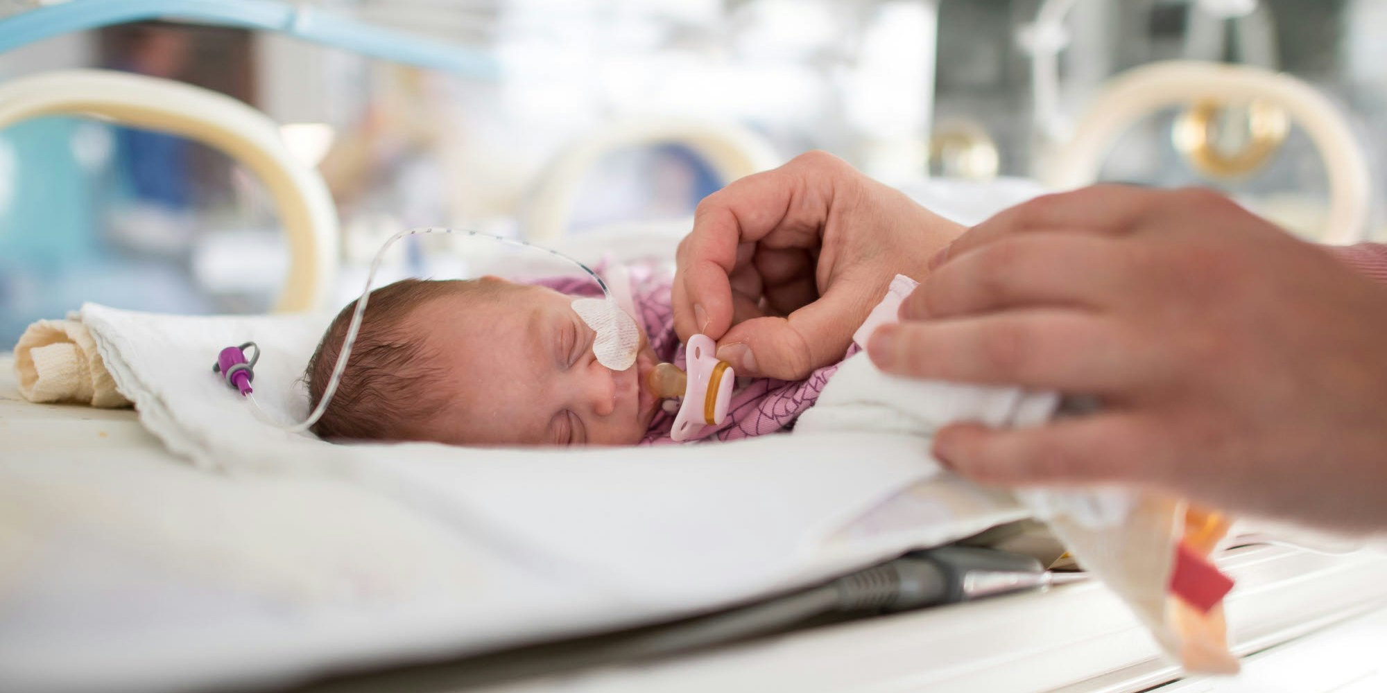 Jährlich werden in der Kinderklinik bis zu 900 kranke Neu- und Frühgeborene behandelt