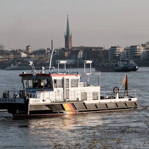 Suche nach Pkw im Rhein GRÖNERT