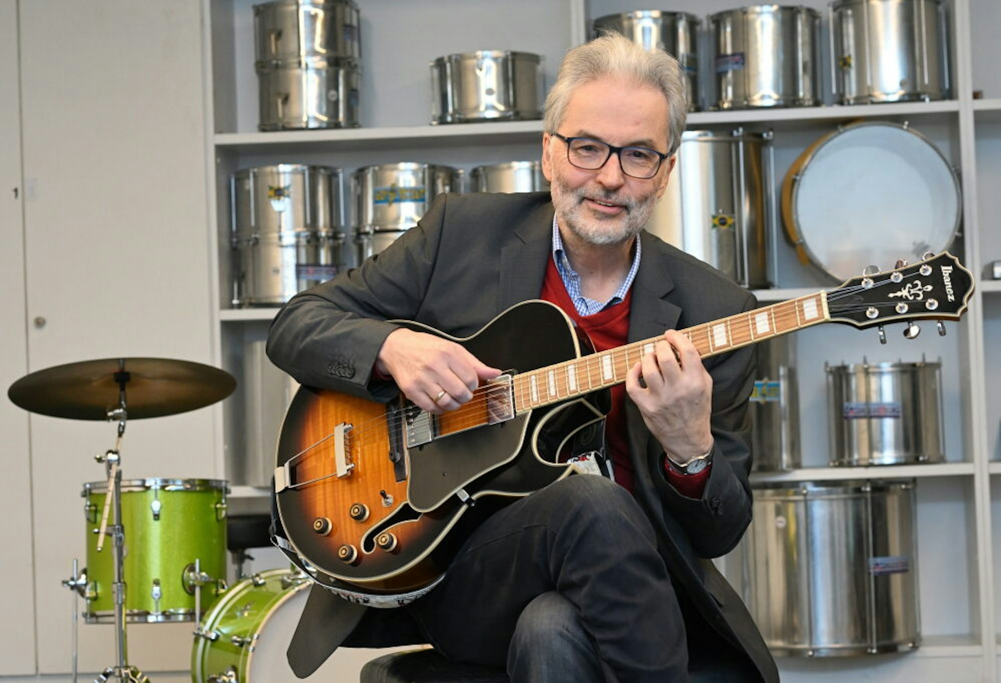 Die E-Gitarre ist das Herzensinstrument von Fritz Herweg. Dafür hat er bald mehr Zeit.