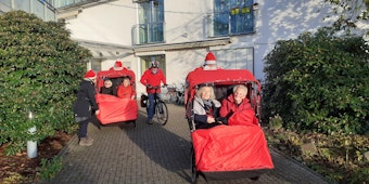 Rikscha-Fahrt zum Nikolaustag in Lohmar