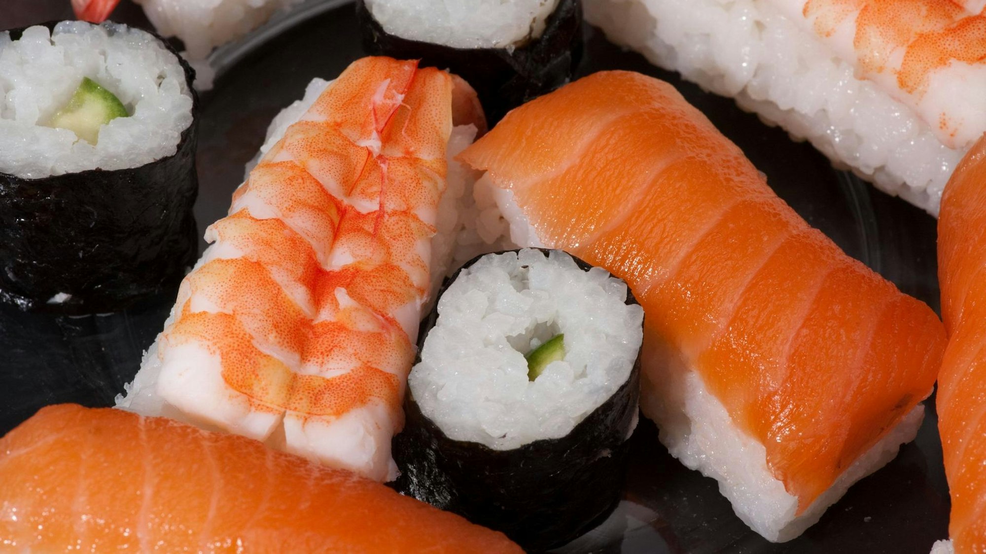 Sushi Symbol imago Blickwinkel Karate