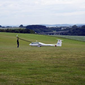 Ein Segelflugzeug des Luftsport-Clubs Dümpel.