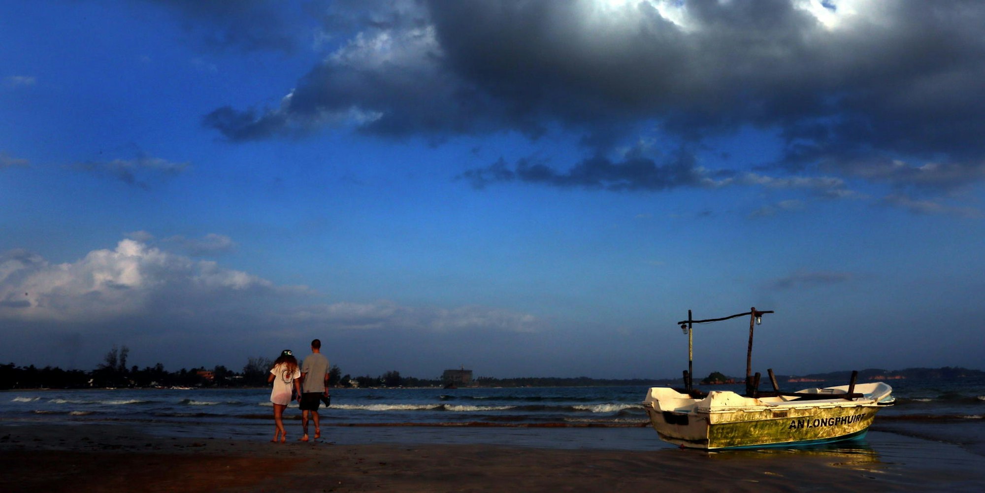 Sri Lanka Strand dpa