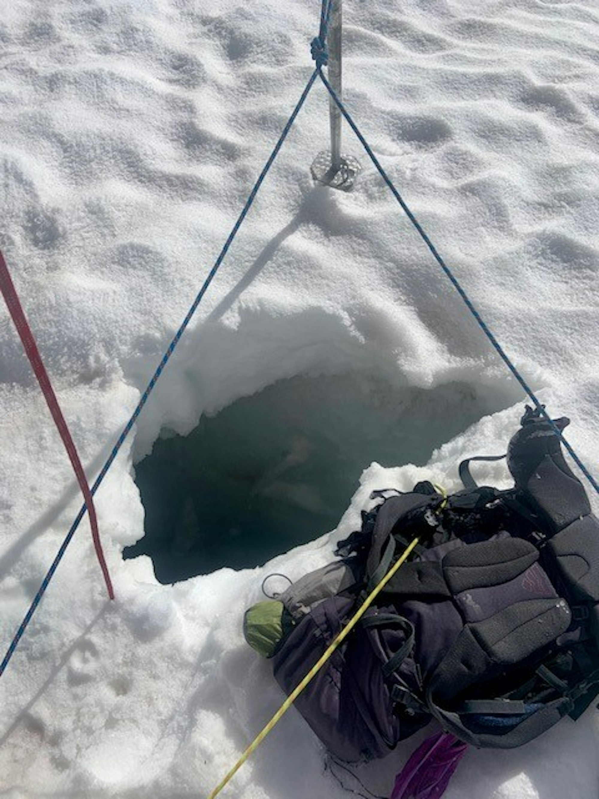 Zermatt-Gletscherspalte-Rettung