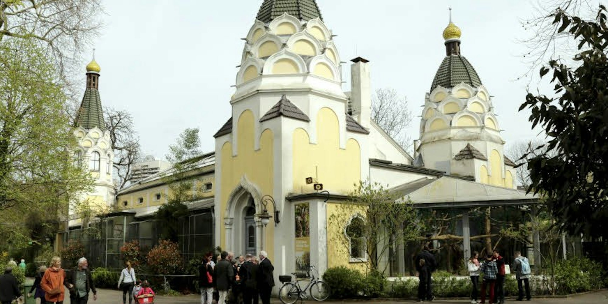 Das Südamerikahaus im Zoo, im Stil einer russisch-orthodoxen Kirche erbaut, soll denkmalgerecht saniert werden.