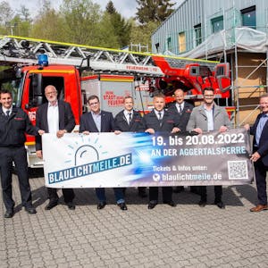 Ein aufwendiges Fest haben die Verantwortlichen der Feuerwehren mit der Stadt Gummersbach und den Sponsoren geplant.