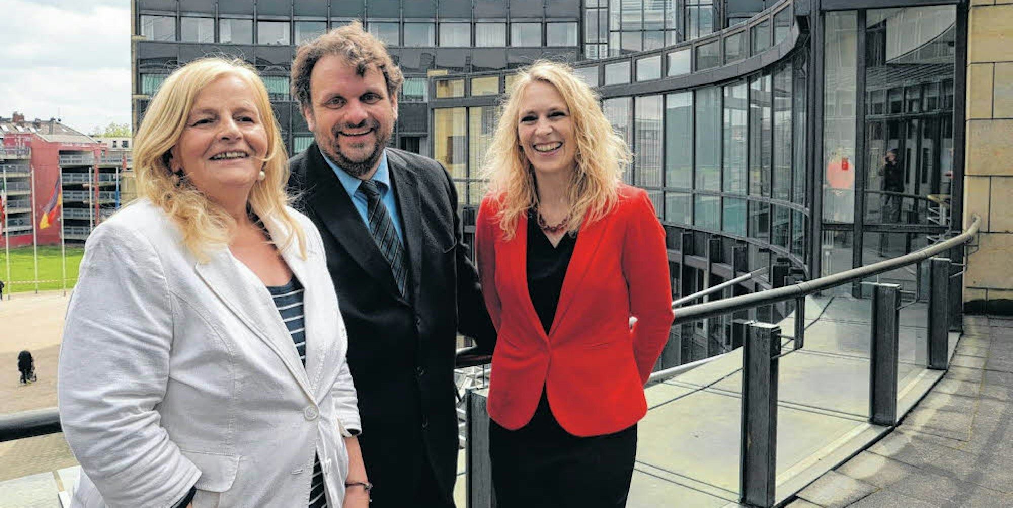 2012 feierte Guido van den Berg einen großen Erfolg –mit Brigitte Dmoch-Schweren und Dagmar Andres zog er in den Landtag ein.