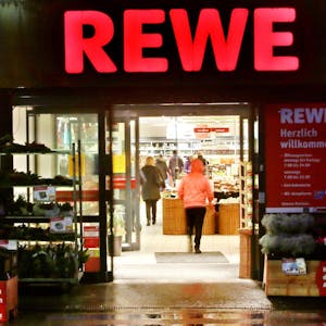 Alle Standorte der Rewe Group beziehen bereits seit 2008 Grünstrom.