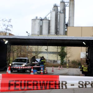 Bis vor einigen Wochen verfügte die Impfstation der Bergisch Gladbacher Feuerwehr auch über einen Drive-In, der bundesweit für Aufsehen sorgte.