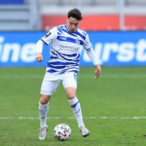 Hinter den Erwartungen blieben Sinan Karweina und seine Mannschaftskollegen vom MSV Duisburg bisher zurück.