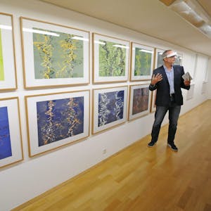 Reflexionen auf dem Wasser – respektive „Reflexe“ auf Holzschnitten: Im Museum werden Arbeiten Bernd Zimmers gezeigt.