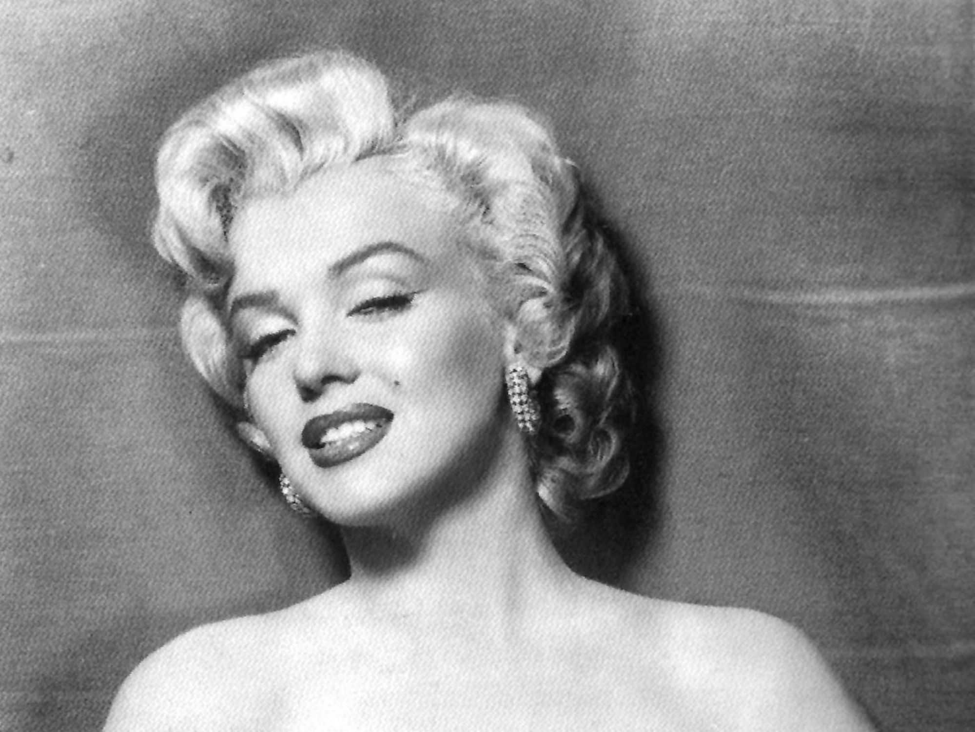 Marilyn Monroe auf einer schwarz-weiß-Aufnahme.