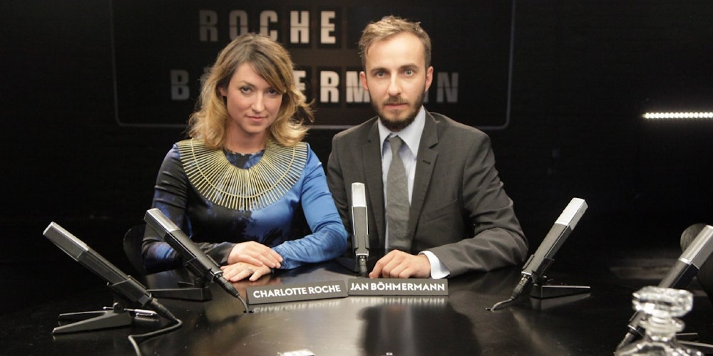 Bei den beiden Moderatoren Charlotte Roche und Jan Böhmermann soll es gekracht haben.