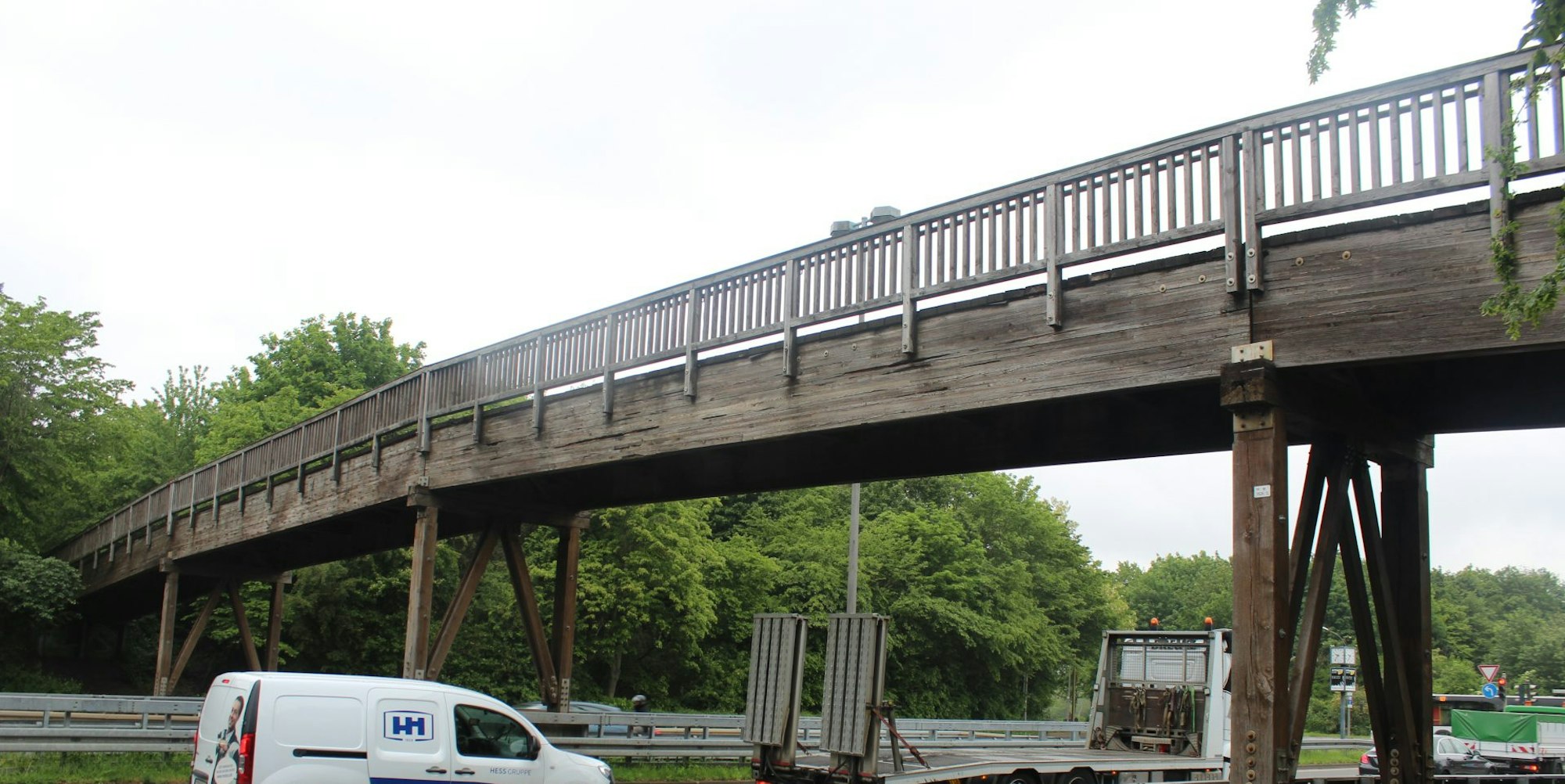 HOlzbrücke