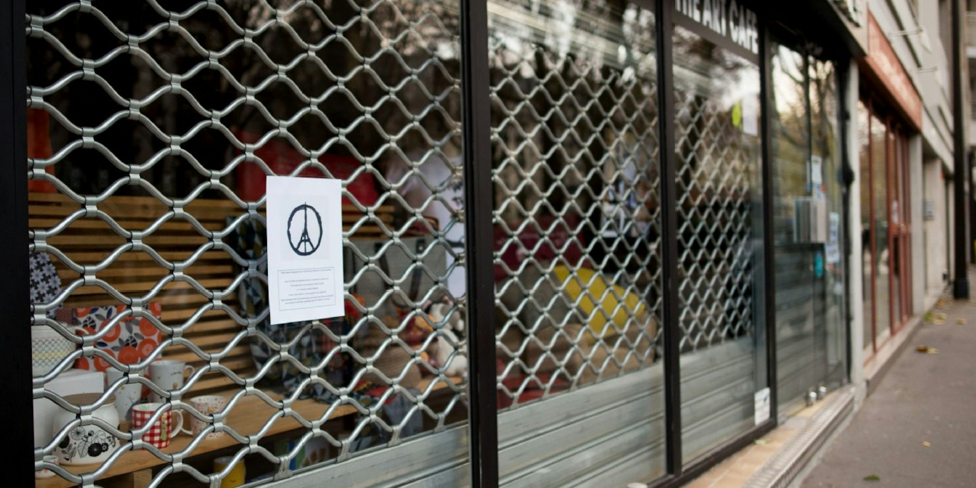 Ein Geschäft im 10. Arrondissements in Paris hat am Sonntag geschlossen.
