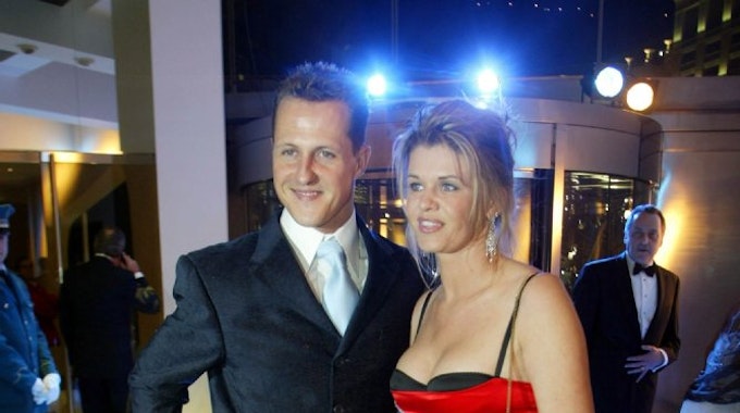 Formel-1-Weltmeister, Multi-Millionär und liebender Ehemann: Michael Schumacher, mit seiner Frau Corinna Schumacher.