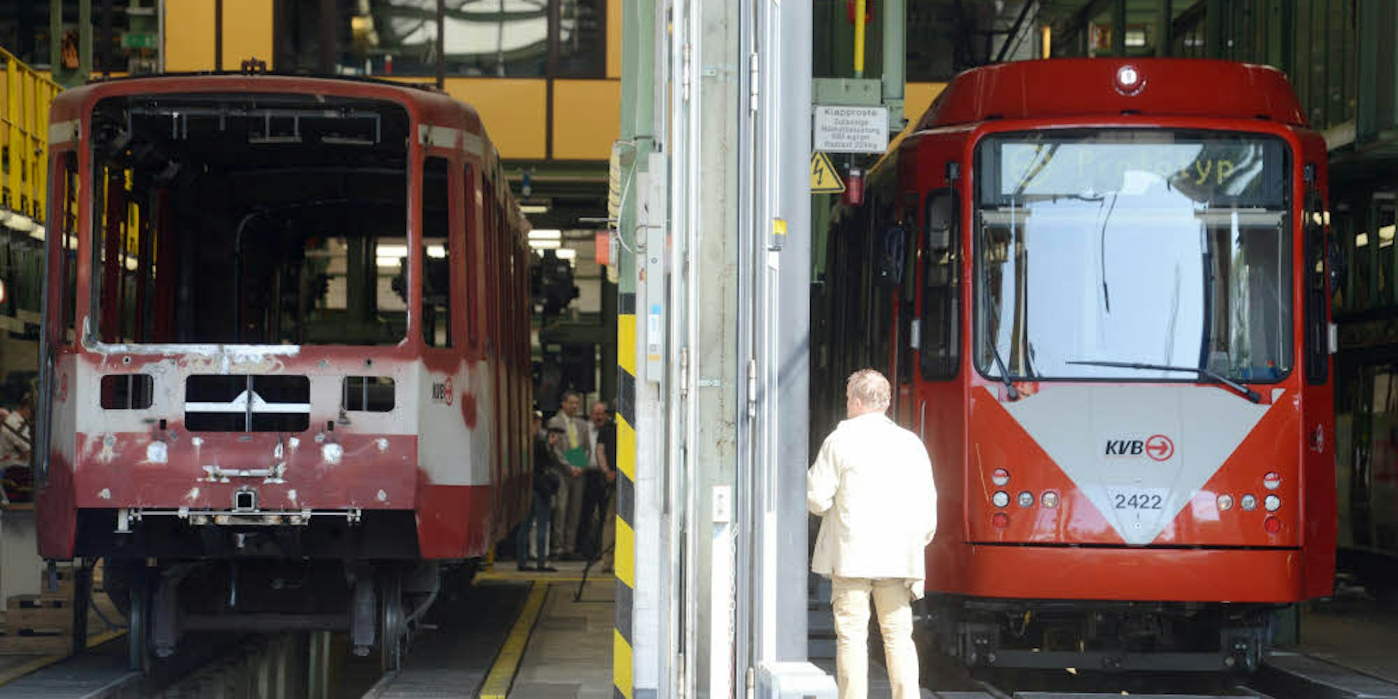 Aus Alt mach Neu: Die Kölner Verkehrs-Betriebe modernisieren ihre alten Stadtbahnen – auch aus Kostengründen.