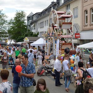 Das Schloßstadtfest in Bensberg war – ohne Corona-Beschränkungen – ein Publikumsmagnet der vergangenen Jahre.