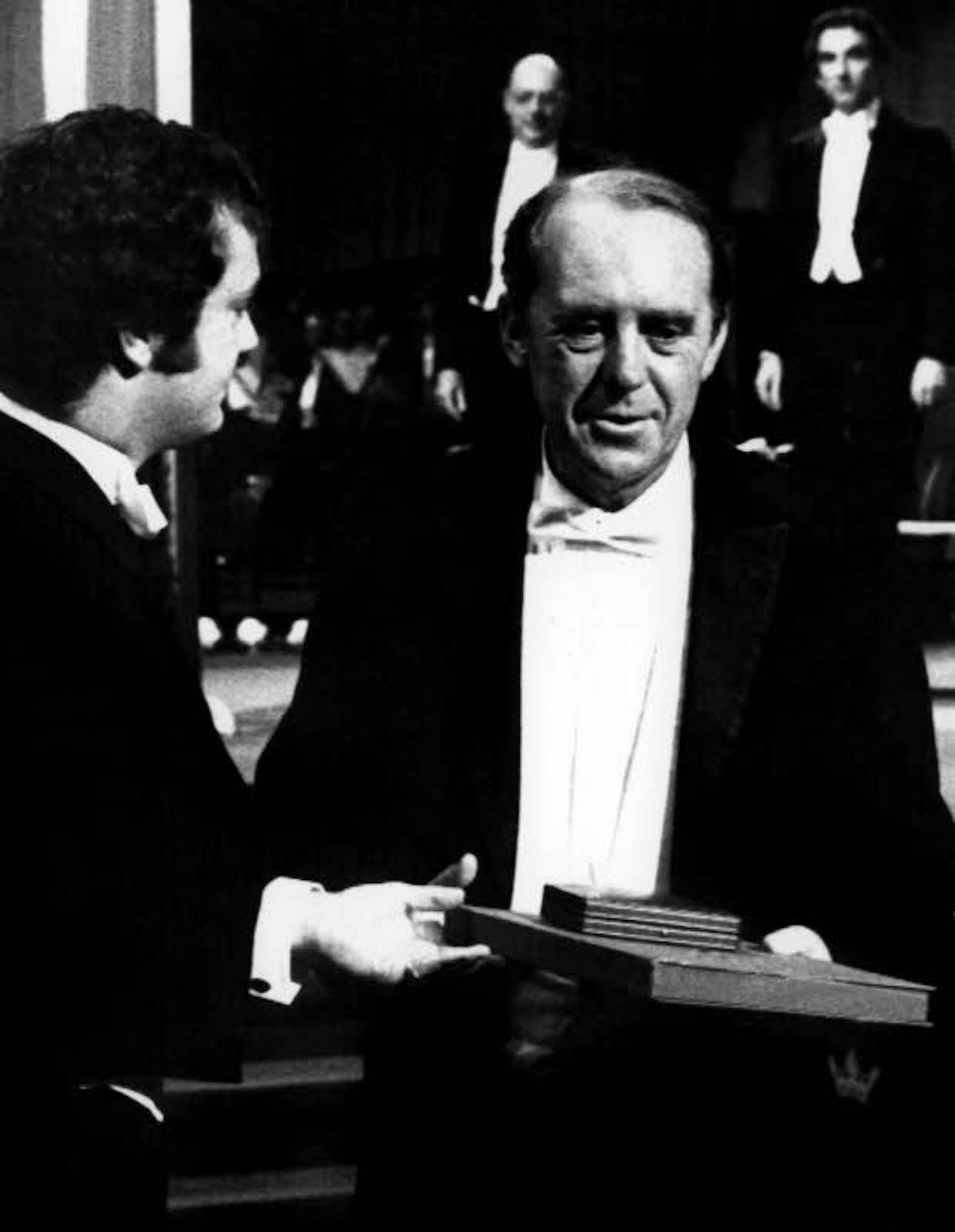 Heinrich Böll 1972 bei der Verleihung des Nobelpreises