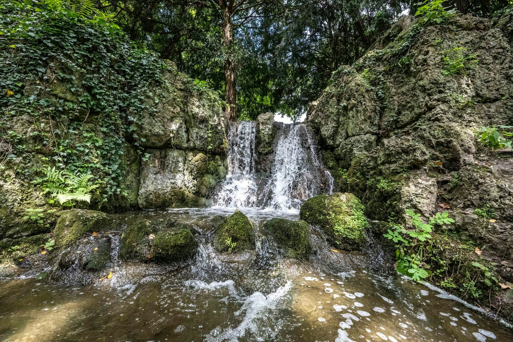 Volksgarten Wasserfall