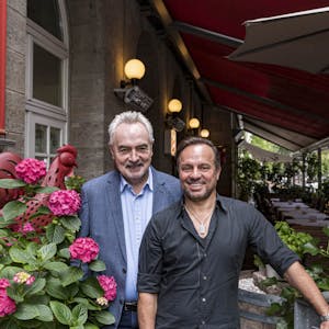 Karl-Heinz Kappes (l.) und Franz A. Gruber feiern am Sonntag den 20. Geburtstag ihres Restaurants.