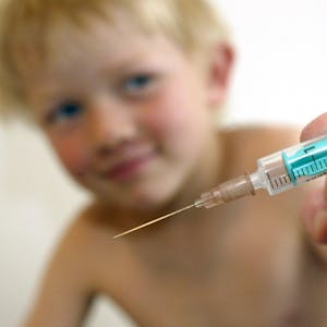Impfen Kind Impfung dpa