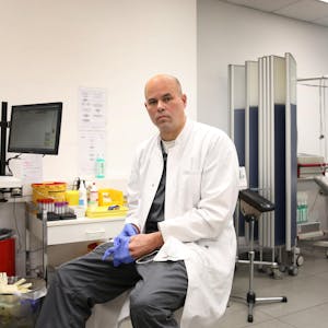 Kölner Hausarzt Tim Knoop