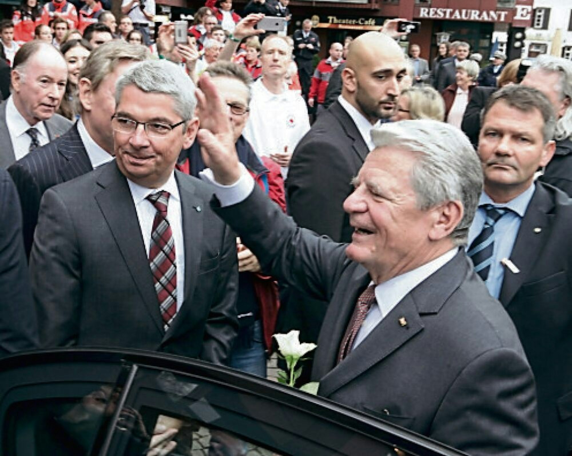 2015: Mit Bundespräsident Joachim Gauck auf dem Höhepunkt der Flüchtlingskrise.