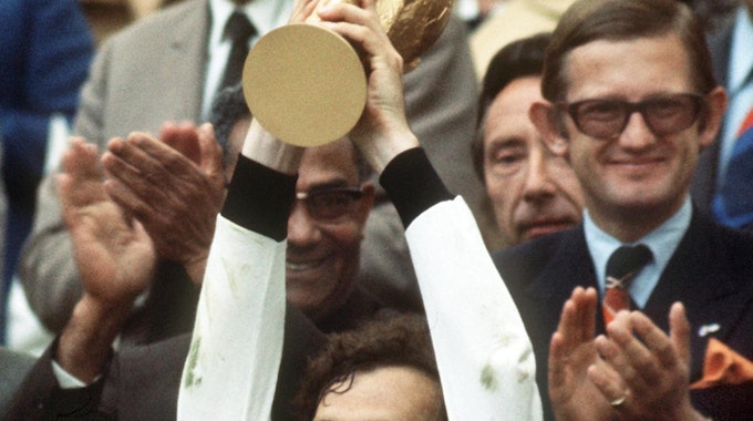 Beckenbauer, WM-Pokal 2