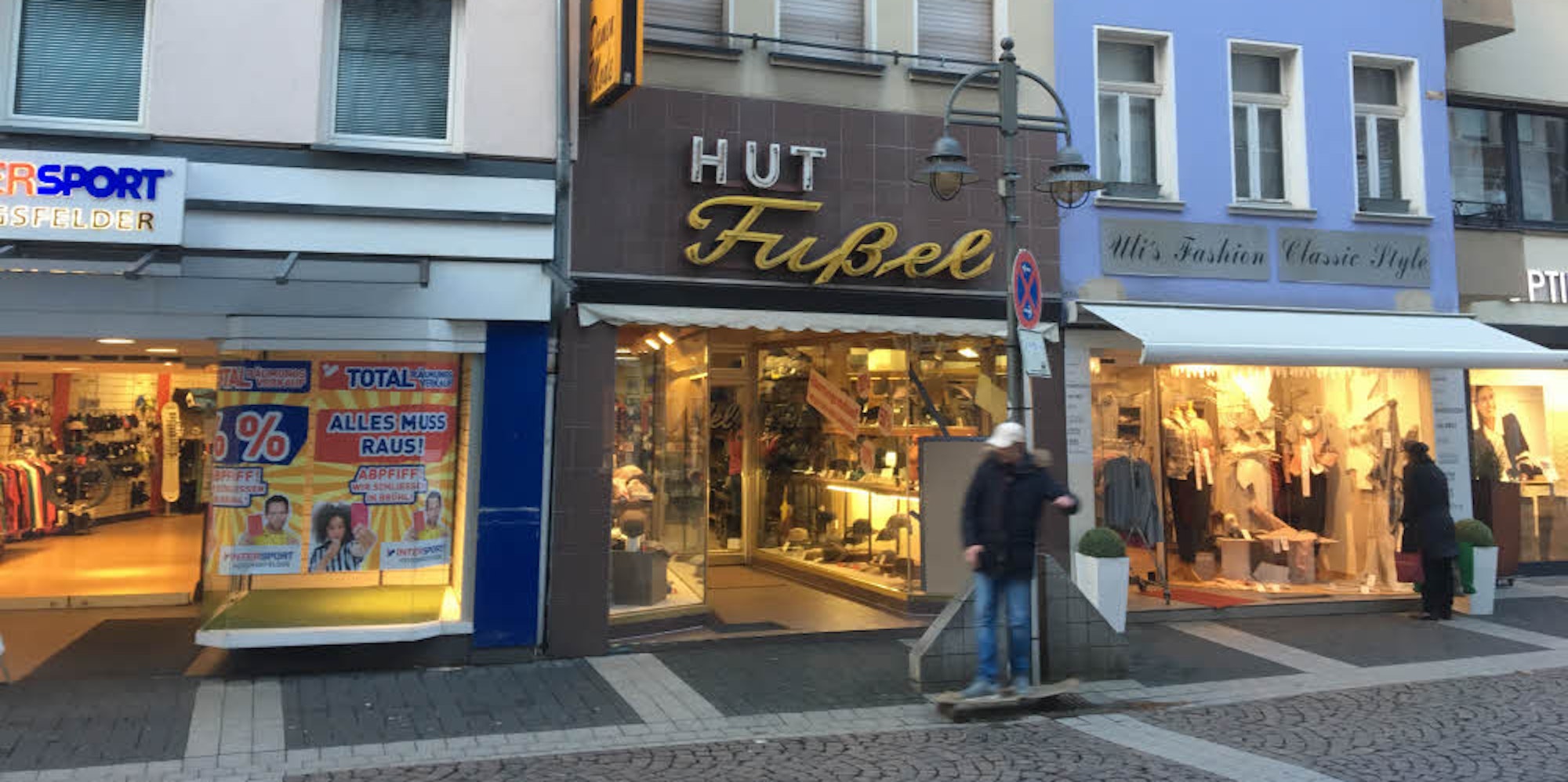 Das Geschäft „Hut Fußel“ an der Uhlstraße schließt Ende Februar.