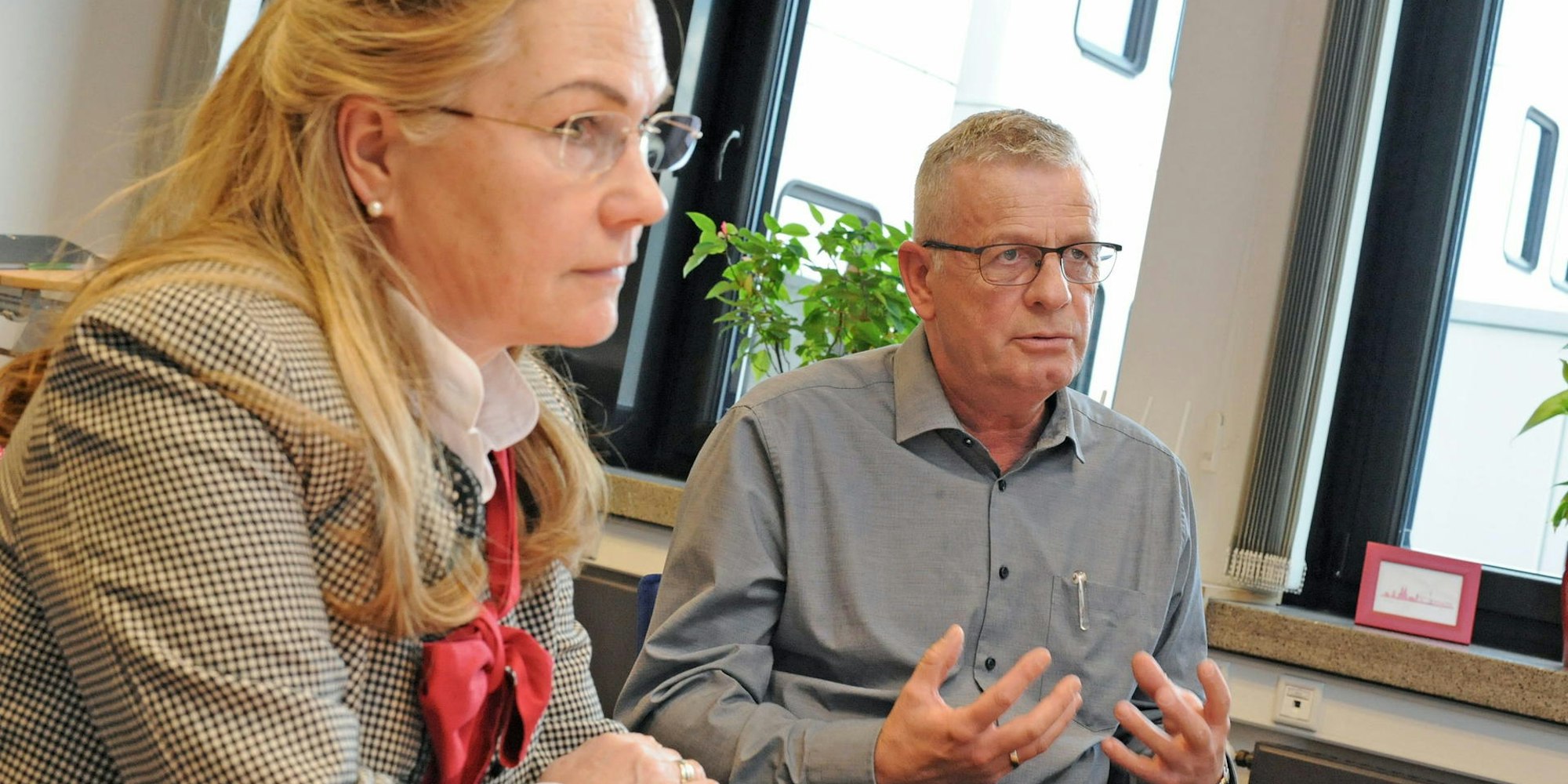 Schulexperten: Carolin Maus und Georg Eiteneuer.