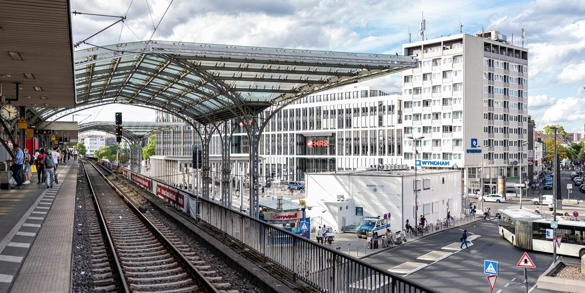 Hauptbahnhof_Breslauer1