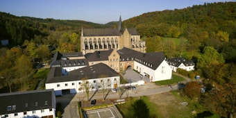Altenberg – mit dem Dom als Simultankirche – ist ein Symbol für gelebte Ökumene, die auch beim Altenberger Forum thematisiert wird.