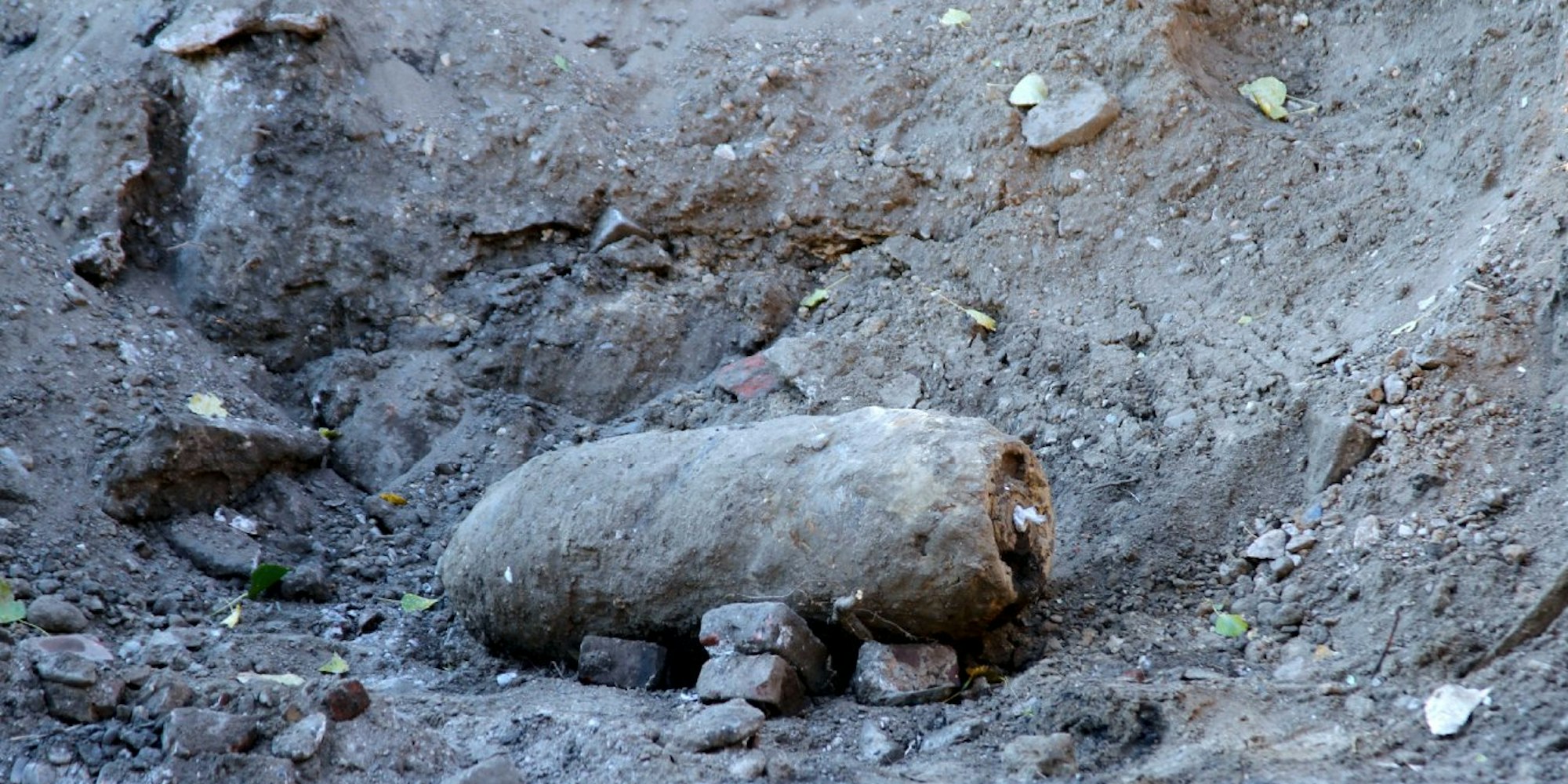 Die Ehrenfelder Fünf-Zentner-Bombe aus dem Zweiten Weltkrieg. Auf einem Feld in Stammheim wurde eine weitere Bombe gefunden. Sie wiegt 10 Zentner.