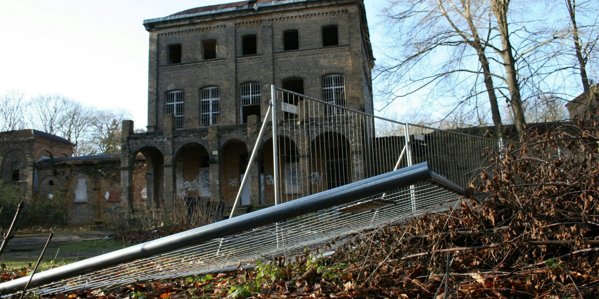 Der Umbau von Haus Fühlingen muss weiter warten – der Investor überarbeitet Pläne.