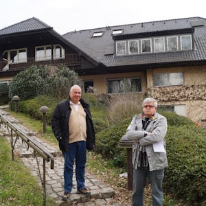 Alexander Noven (l.) und Jörg-Thomas Födisch stellten in der Villa Trips die neuen Pläne der Sportstiftung vor. Es wird doch kein neues Museum in Horrem geben.