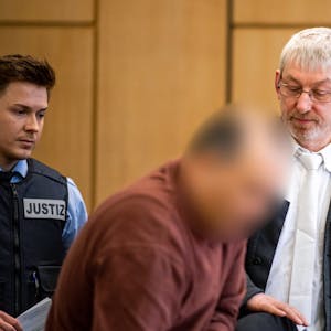 Einem 44-Jährigen aus Bergisch Gladbach wird in Hagen der Prozess gemacht.
