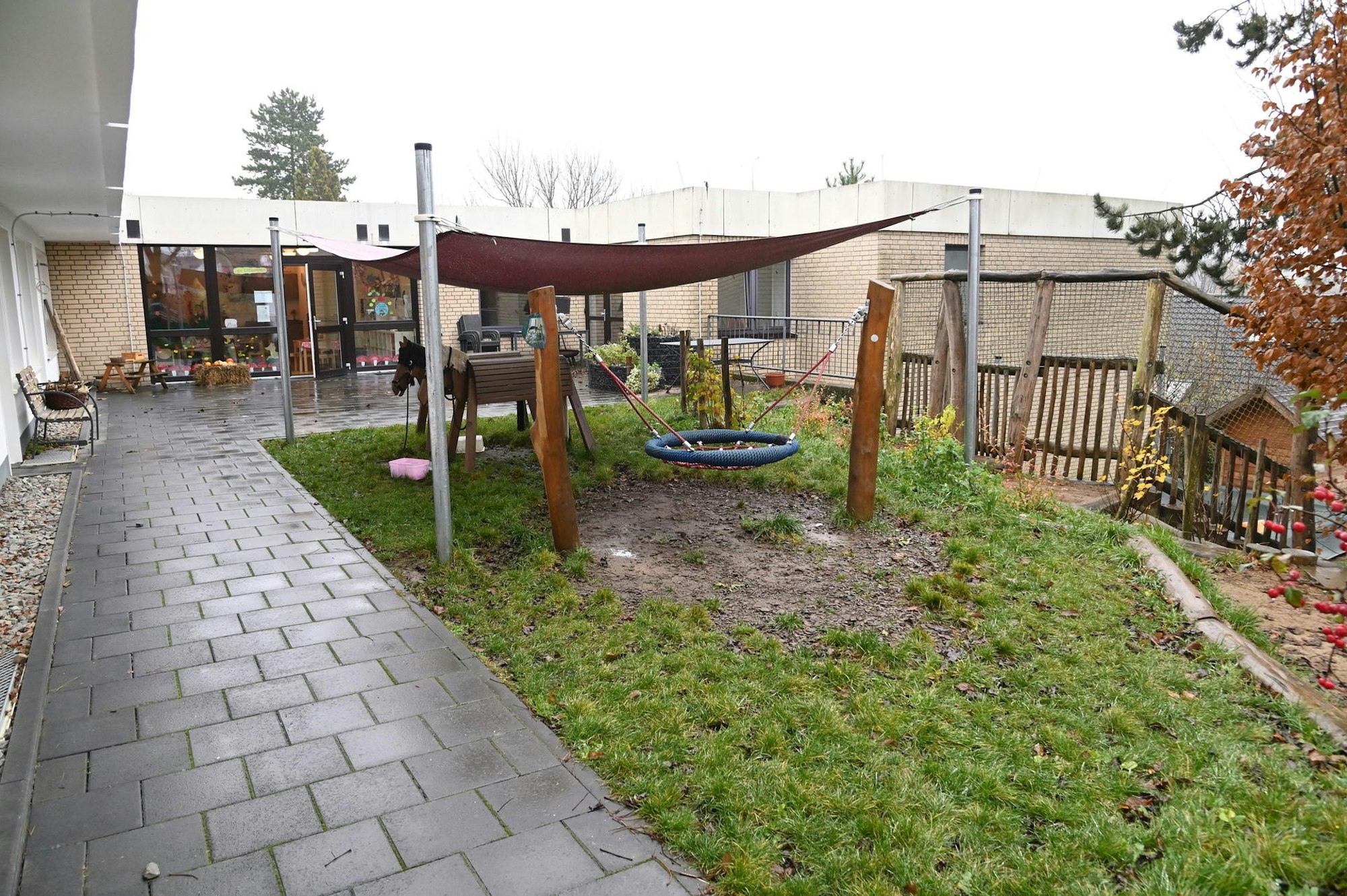 Neben Demenz-WGs und Tagespflege betreibt die Pflegedienstleister Lebensbaum auch eine Kindertagesstätte. 