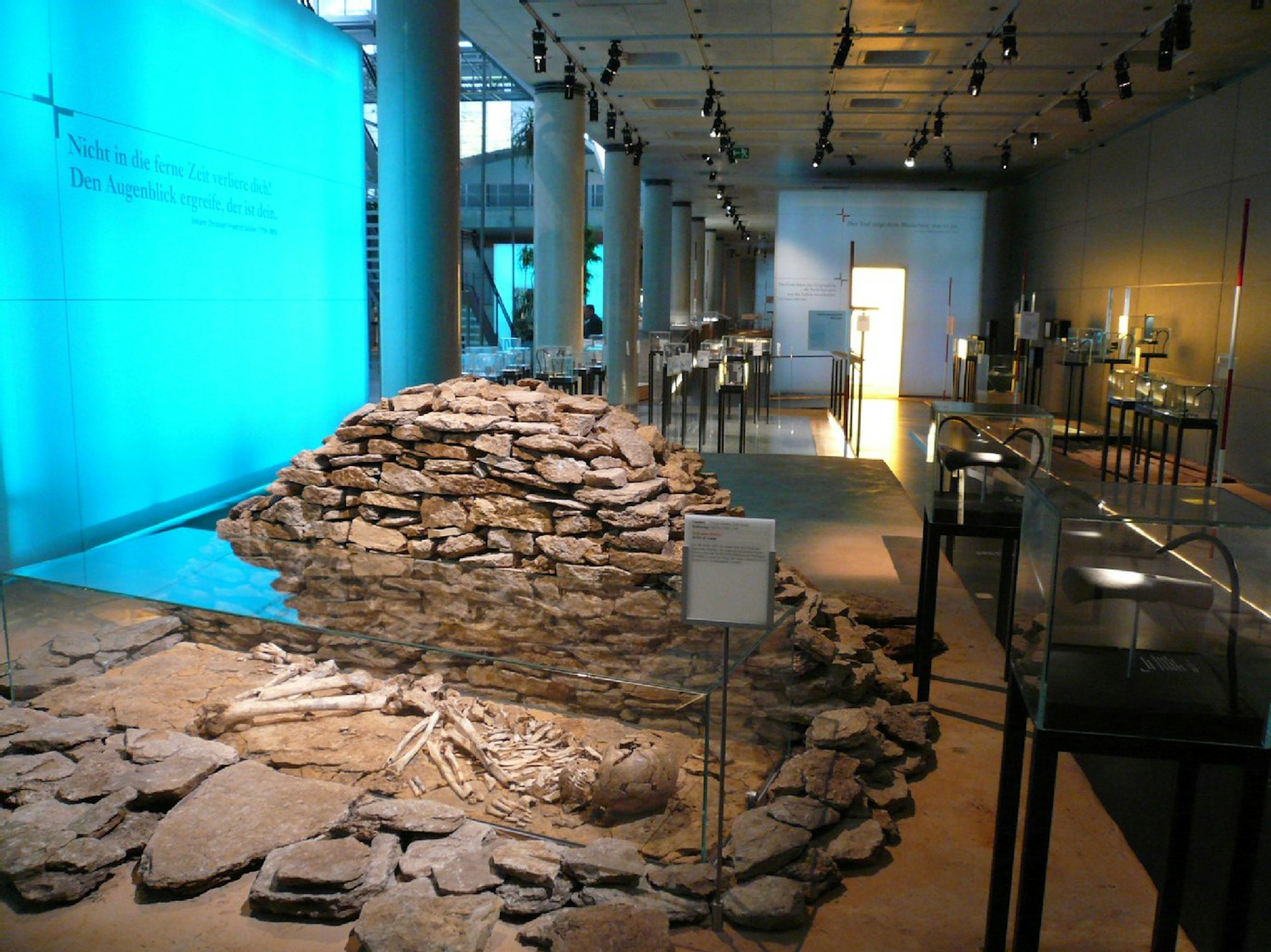 Das LWL-Museum für Archäologie in Herne ermöglicht einen Gang durch 250 000 Jahre Menschheitsgeschichte.