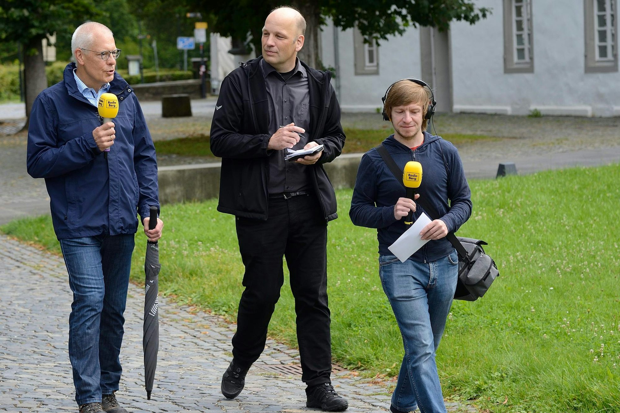 Als Ort für den Podcast „1000 Schritte zur Bundestagswahl“ hat CDU-Direktkandidat Hermann-Josef Tebroke (l.) Altenberg gewählt.