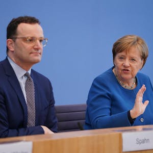 Spahn und Merkel 140320
