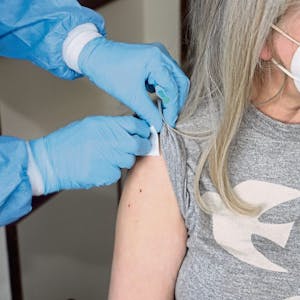 Die Impfkampagne im Kreis hat Fahrt aufgenommen: Mehr als 45 000 Spritzen wurden bereits verabreicht.