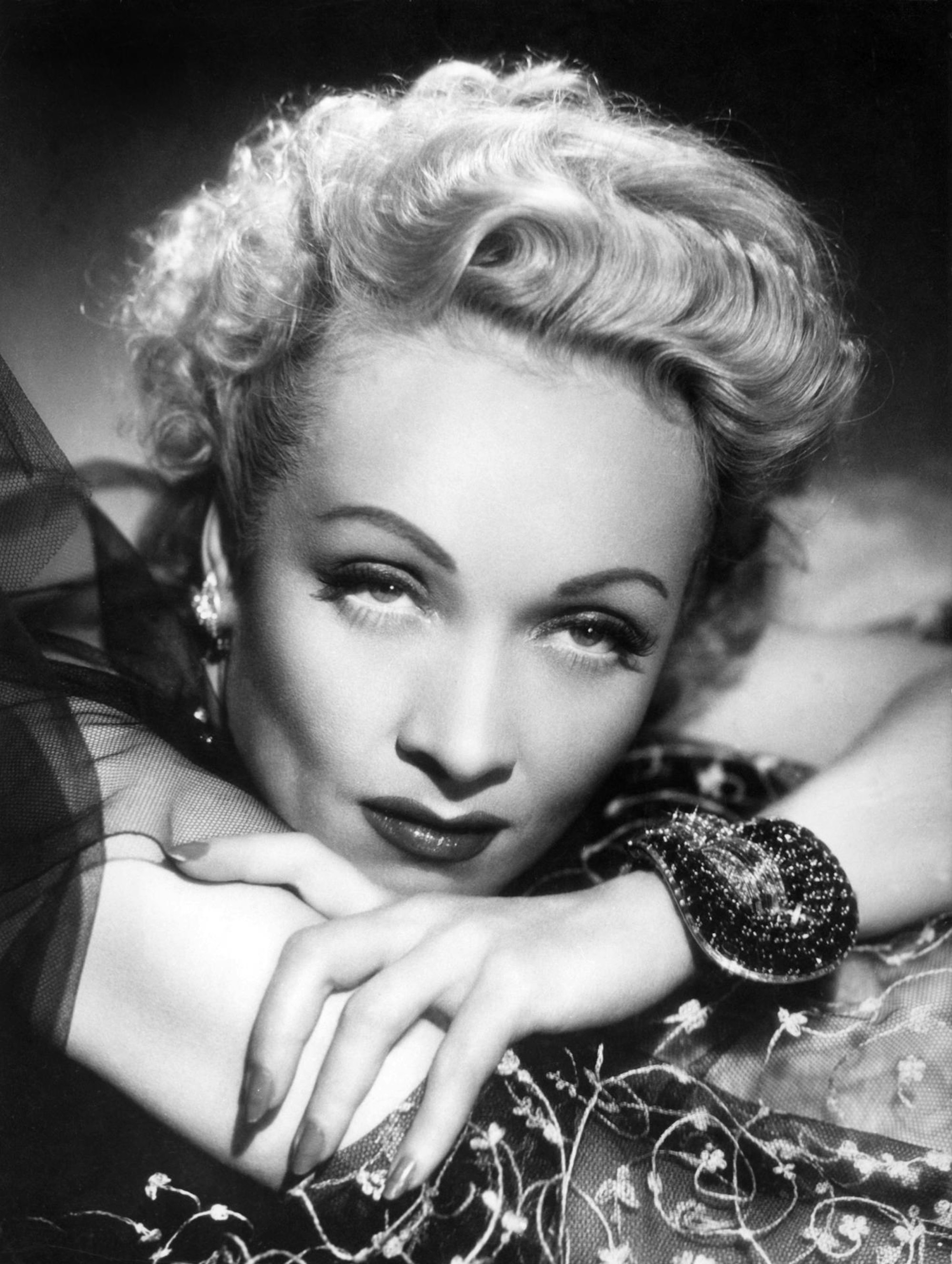 Marlene Dietrich Poträt