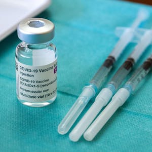 Corona-Impfung dpa
