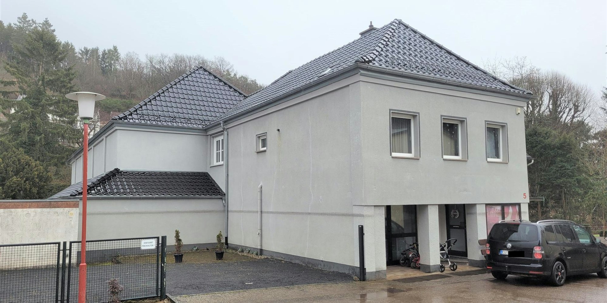 Dem Kauf des alten Kinos in Gemünd und dem Umbau zur Kindertagesstätte hat der Stadtrat zugestimmt.