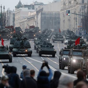 Moskau Militärparade 280422 1