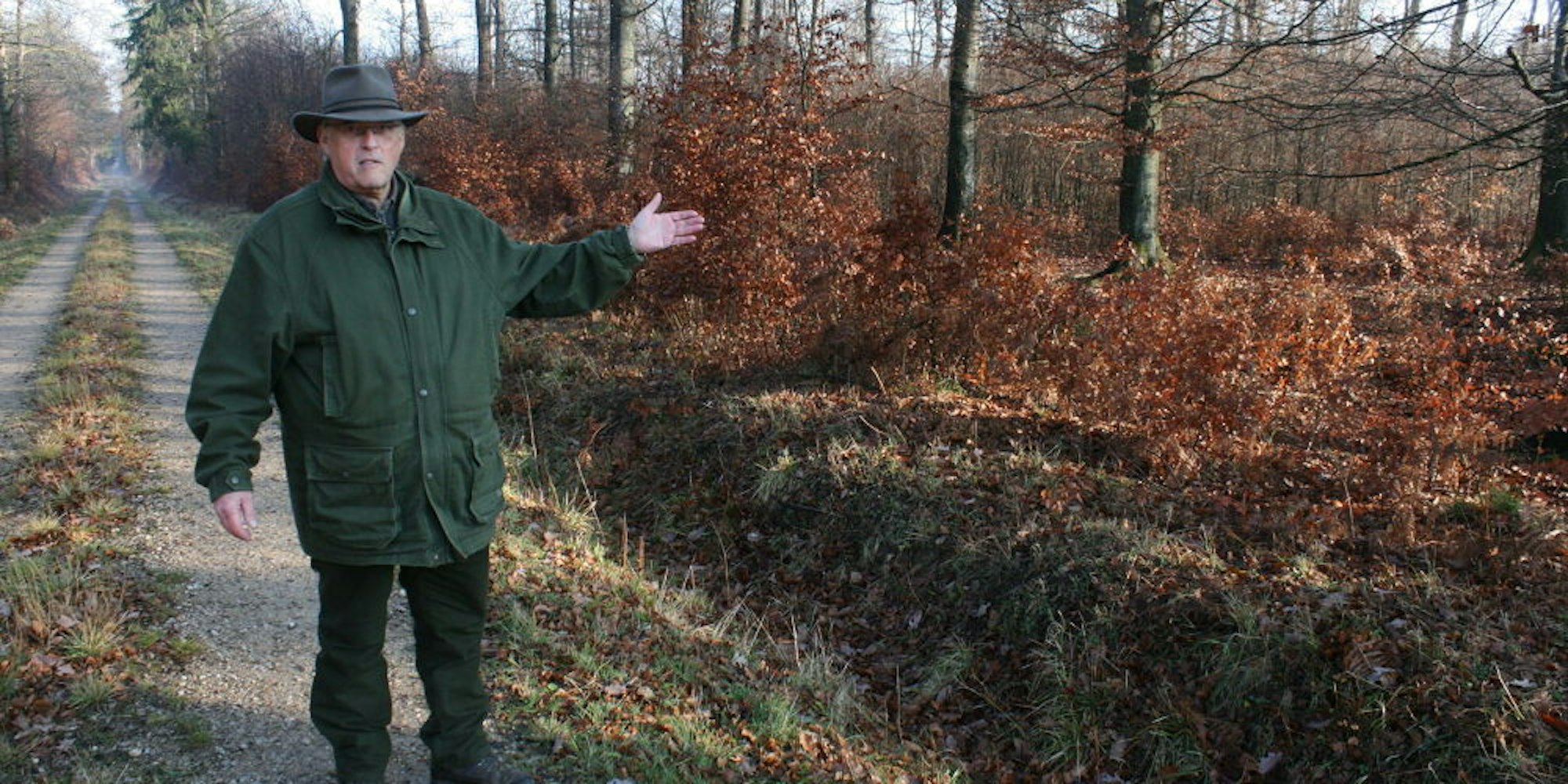 Trotzdem gab es Lob für Gemeindeförster Ditmar Krumpen, hier im Wald an der Dahlemer Binz. „Der Gemeindewald in Dahlem ist in gutem Zustand“, heißt es vonseiten des Landesbetriebs Wald und Holz im jüngsten Wirtschaftsbericht.